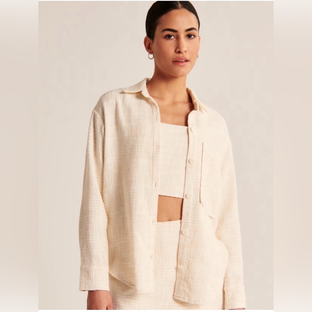 Women’s Abercrombie and Fitch Oversized Tweed shirt. NWT. Size XS
